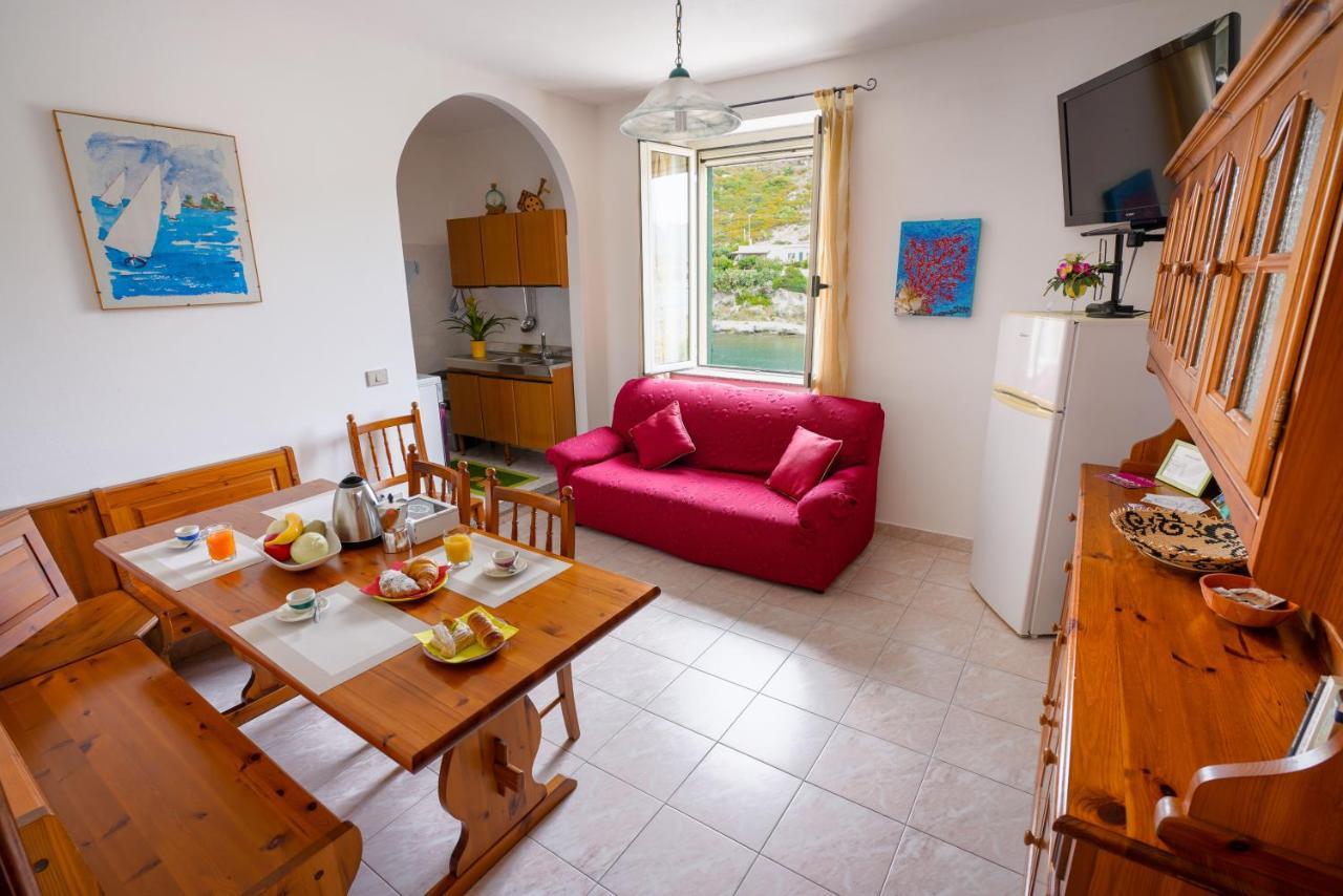 B&B Del Porto Bosa Marina Extérieur photo