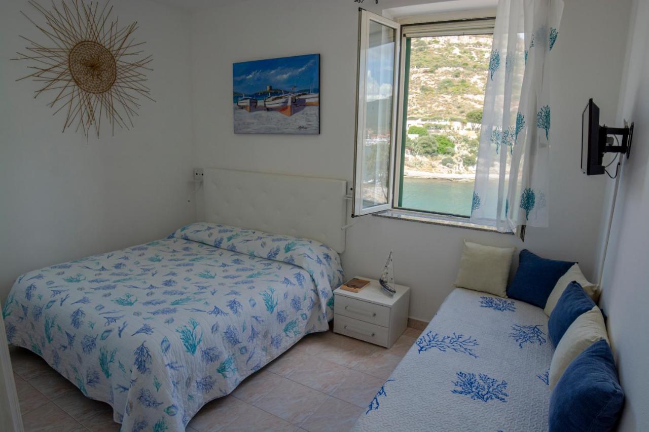 B&B Del Porto Bosa Marina Extérieur photo